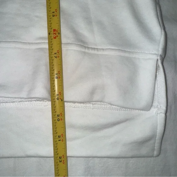 NWT Puma Long Sleeve Neon Dreaming High Low Crew White Fuchsia Black Size Large - Picture 5 of 11